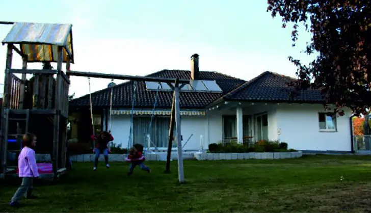 Das erste MAGU Haus nach 25 Jahren – renovierte Fassade, neue Fenster und Dachdämmung